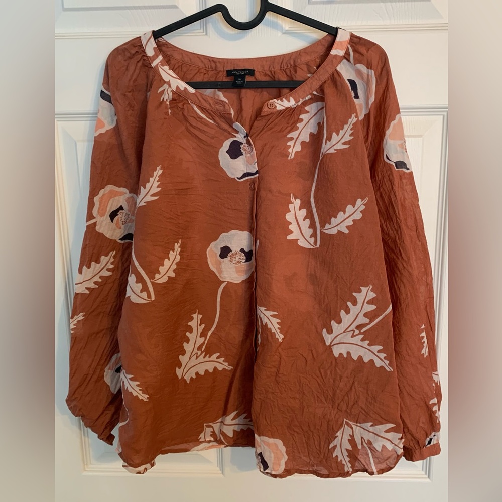 Ann Taylor Factory top